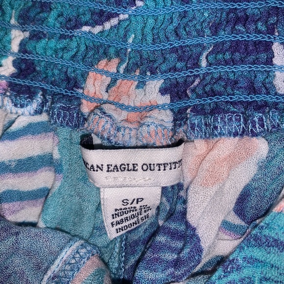 American Eagle Blue & Pink Floral shorts size S - Picture 5 of 7